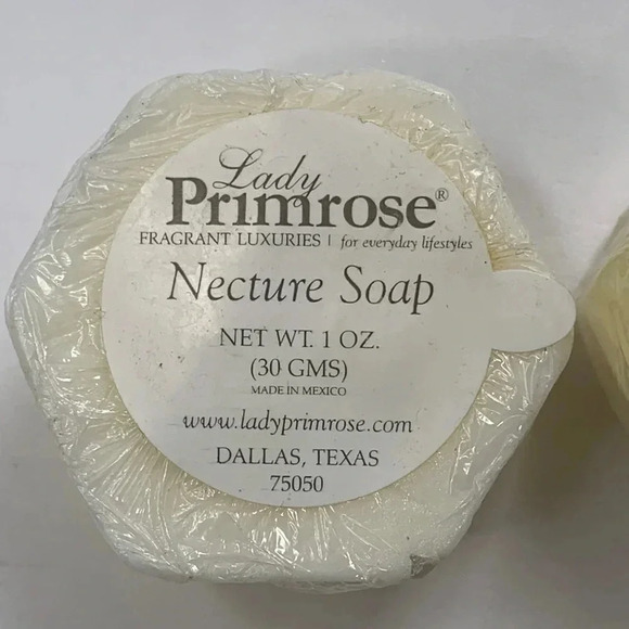 Lady Primrose Necture Fragrance Soap Trio Luxury Scented 3-1 oz bars New - Picture 3 of 3